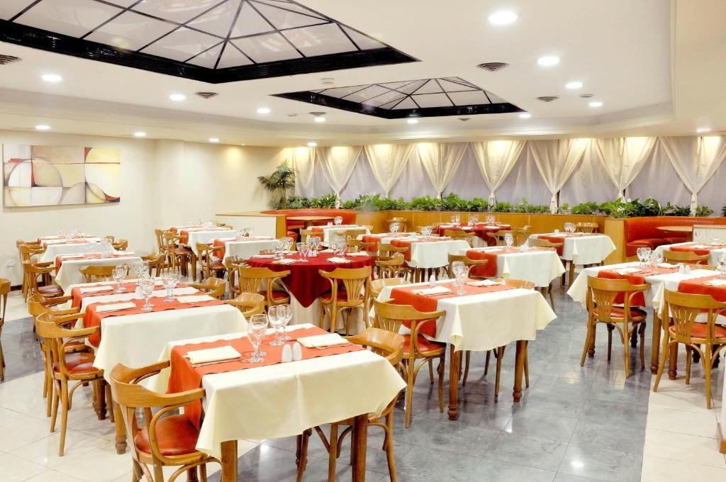 Hotel Argos Bahía Blanca Buitenkant foto
